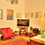 Lägenhet Palazzo Bonaccorsi Dimora Nel Centro Storico